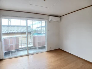 のマンスリーマンション・ウィークリーマンション「メルベーユオグラジ 105・洋室(No.1338942)」メイン画像