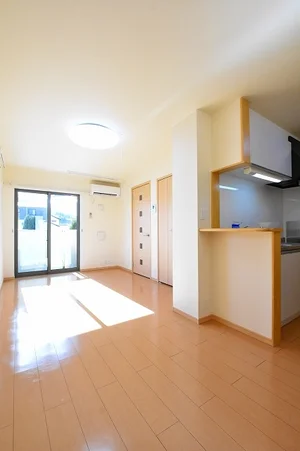 のマンスリーマンション・ウィークリーマンション「ルージュ・サブリエ 103・洋室(No.1338952)」メイン画像