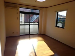 のマンスリーマンション・ウィークリーマンション「ペンサミエント 104・洋室(No.1338961)」メイン画像