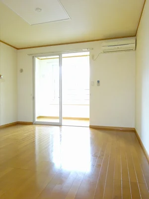 のマンスリーマンション・ウィークリーマンション「ブリッサ宮　Ａ 102・洋室(No.1339036)」メイン画像