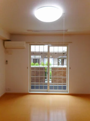 のマンスリーマンション・ウィークリーマンション「アルドールＭ南大沢 103・洋室(No.1339068)」メイン画像