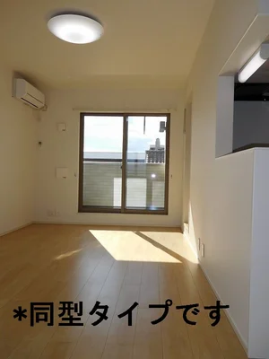 のマンスリーマンション・ウィークリーマンション「ラルジュシエル　Ⅱ 301・洋室(No.1339113)」メイン画像