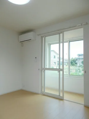 長岡市のマンスリーマンション・ウィークリーマンション「バーン　サン　スック 102・洋室(No.1339152)」メイン画像