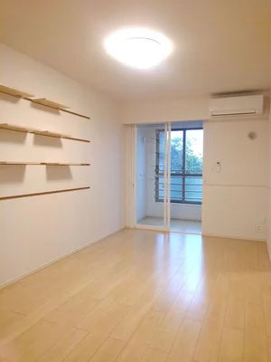 のマンスリーマンション・ウィークリーマンション「スリジェⅡＢ 204・洋室(No.1339159)」メイン画像