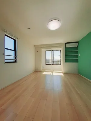 かほく市のマンスリーマンション・ウィークリーマンション「イーストビースティ　Ⅰ 201・洋室(No.1339160)」メイン画像