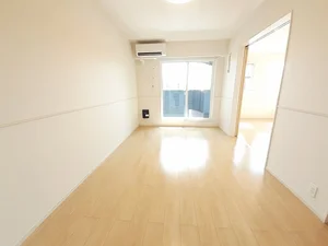 岐阜市南鶉（岐阜県）のマンスリーマンション・ウィークリーマンション「オー・ルージュ　Ⅱ 202・洋室(No.1339175)」メイン画像