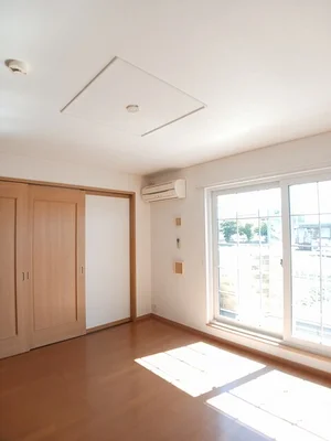 のマンスリーマンション・ウィークリーマンション「カ－サ　モデルノ 202・洋室(No.1339190)」メイン画像