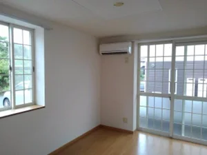 朝倉駅（高知県）・朝倉駅前駅（高知県）のマンスリーマンション・ウィークリーマンション「グラスガーデンＢ 101・洋室(No.1339258)」メイン画像