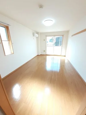 のマンスリーマンション・ウィークリーマンション「Ｍｉｏｎａ．１２（トゥエルヴ） 201・洋室(No.1339290)」メイン画像