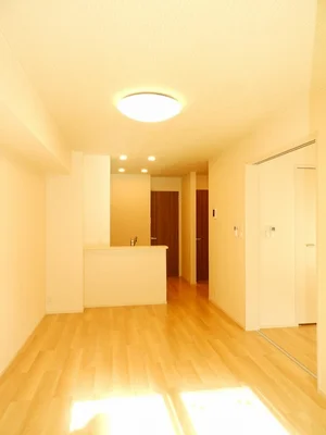 広島県の大東建託リーシング株式会社のマンスリーマンション・ウィークリーマンション「ブリーゼ 104・洋室(No.1339313)」メイン画像