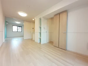 のマンスリーマンション・ウィークリーマンション「レジデンシア 102・洋室(No.1339377)」メイン画像