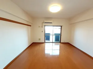 のマンスリーマンション・ウィークリーマンション「ロイヤルヒルズ 203・洋室(No.1339390)」メイン画像