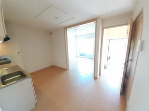 東彼杵郡波佐見町のマンスリーマンション・ウィークリーマンション「グレース・カーサＢ 102・洋室(No.1339393)」メイン画像