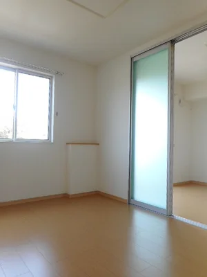 児湯郡高鍋町のマンスリーマンション・ウィークリーマンション「ヴィオラ・ガーデンＴ．Ｉ 103・洋室(No.1339436)」メイン画像