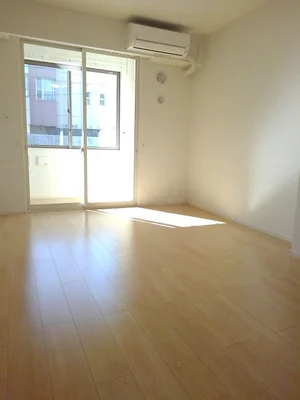 日向市のマンスリーマンション・ウィークリーマンション「サンテラスⅠ 102・洋室(No.1339450)」メイン画像