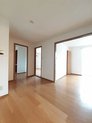 津山市のマンスリーマンション・ウィークリーマンション「エルディム関森Ｂ 203・洋室(No.1339481)」メイン画像