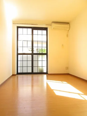 のマンスリーマンション・ウィークリーマンション「ドゥーヴアン 101・洋室(No.1339572)」メイン画像