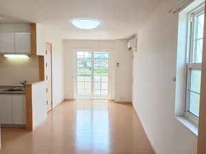 のマンスリーマンション・ウィークリーマンション「カーサ　エスペランサ 101・洋室(No.1339581)」メイン画像