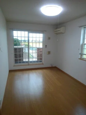 のマンスリーマンション・ウィークリーマンション「サンリット　Ⅰ 201・洋室(No.1339603)」メイン画像