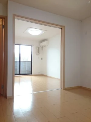 長野県のマンスリーマンション・ウィークリーマンション「カーサ・デスパシオ　Ｂ 102・洋室(No.1339629)」メイン画像