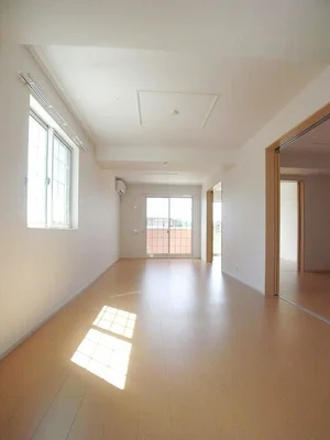 のマンスリーマンション・ウィークリーマンション「Ｖｉｌｌａ　Ｍｉｄｄｙ　Ⅰ 101・洋室(No.1339718)」メイン画像