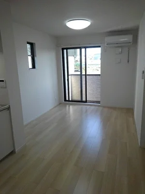 のマンスリーマンション・ウィークリーマンション「グランヒルズＵＢＥ　Ⅱ 104・洋室(No.1339728)」メイン画像