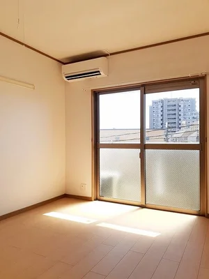 新水前寺駅（熊本県）・新水前寺駅前駅（熊本県）のマンスリーマンション・ウィークリーマンション「カルフールＢ．Ｃ白山 303・洋室(No.1339742)」メイン画像