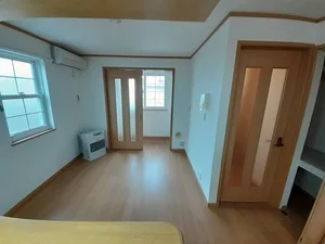 のマンスリーマンション・ウィークリーマンション「ベルソレイユ弐番館 102・洋室(No.1340219)」メイン画像