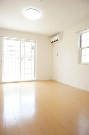 のマンスリーマンション・ウィークリーマンション「ハイジー　ミヤタ　Ⅱ 103・洋室(No.1340265)」メイン画像