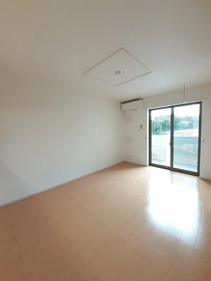 のマンスリーマンション・ウィークリーマンション「メゾンアンソレイエⅡ 202・洋室(No.1340267)」メイン画像