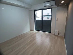 南浦和駅（埼玉県）のマンスリーマンション・ウィークリーマンション「ヒカルサ川口芝西 102・洋室(No.1340367)」メイン画像