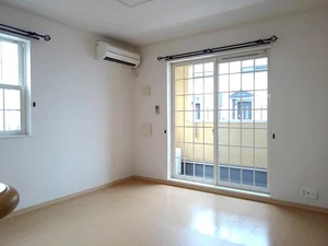 のマンスリーマンション・ウィークリーマンション「フェリーチェⅠ 102・洋室(No.1340471)」メイン画像