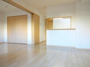 大阪府のマンスリーマンション・ウィークリーマンション「ノース・エクセレント・春日 102・洋室(No.1340544)」メイン画像