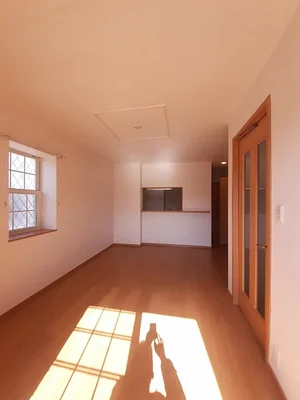 のマンスリーマンション・ウィークリーマンション「プレシャスコートＫ西浜 101・洋室(No.1340573)」メイン画像