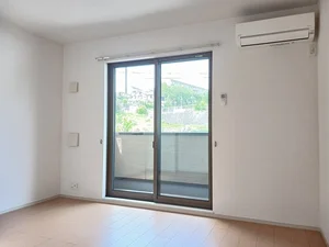 のマンスリーマンション・ウィークリーマンション「サンリットガーデン 107・洋室(No.1340577)」メイン画像