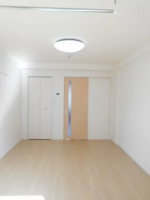 岡山市北区のマンスリーマンション・ウィークリーマンション「Ｍｏｄｅ　Ｅｉｇｈｔ　Ⅰ 106・洋室(No.1340610)」メイン画像