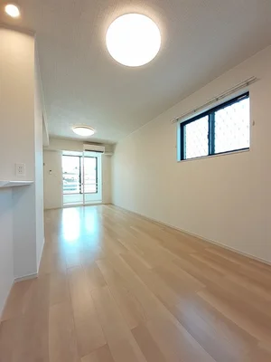 岡山市東区のマンスリーマンション・ウィークリーマンション「ピー・エー・エル　ＨＯＵＳＥ 101・洋室(No.1340615)」メイン画像