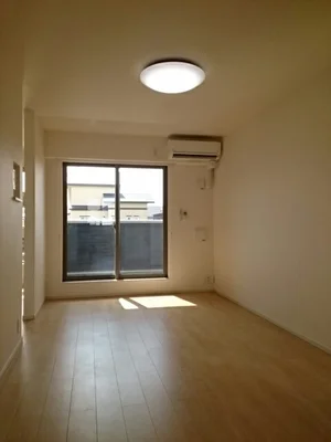 愛媛県のマンスリーマンション・ウィークリーマンション「グレイス　ヌーヴォー　Ｅ 203・洋室(No.1340634)」メイン画像