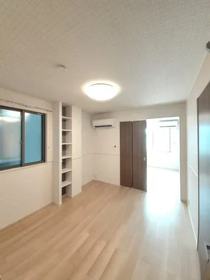 のマンスリーマンション・ウィークリーマンション「ザ・ビレッジグリーン福岡町Ⅰ 101・洋室(No.1340642)」メイン画像