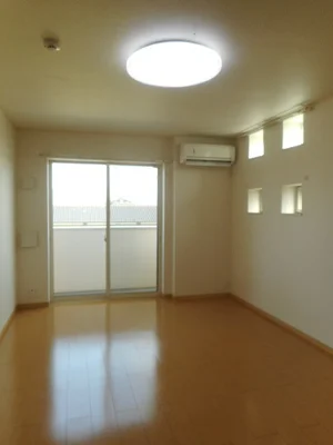 新南陽駅（山口県）のマンスリーマンション・ウィークリーマンション「ガーデンハウス周南　Ａ 205・洋室(No.1340662)」メイン画像