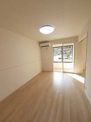 のマンスリーマンション・ウィークリーマンション「パレ・ルミエールＡ 101・洋室(No.1340684)」メイン画像