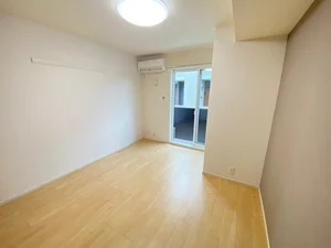 佐世保市のマンスリーマンション・ウィークリーマンション「モンテカルロ　Ⅰ 102・洋室(No.1340759)」メイン画像