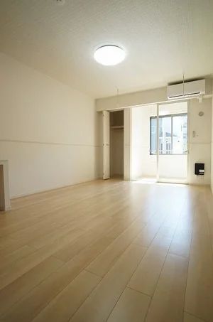 のマンスリーマンション・ウィークリーマンション「グランツＹＨ　Ⅰ 102・洋室(No.1340842)」メイン画像