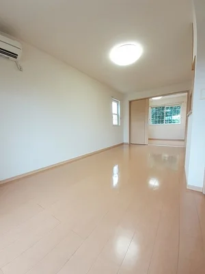 のマンスリーマンション・ウィークリーマンション「グラン　ソレイユ 101・洋室(No.1340892)」メイン画像