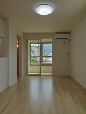 のマンスリーマンション・ウィークリーマンション「ベルク　マーリア 205・洋室(No.1341028)」メイン画像