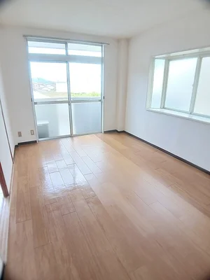 丸亀市のマンスリーマンション・ウィークリーマンション「エルディム大喜多 203・洋室(No.1341059)」メイン画像