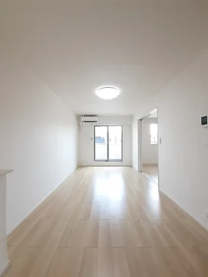 のマンスリーマンション・ウィークリーマンション「グノシエンヌ・ノワール 203・洋室(No.1341069)」メイン画像