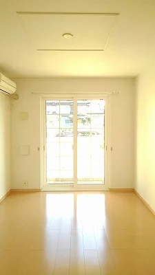 のマンスリーマンション・ウィークリーマンション「プロムナード里Ⅰ 101・LDK(No.1341112)」メイン画像