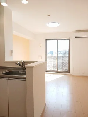 のマンスリーマンション・ウィークリーマンション「ゼファー桜木 103・洋室(No.1341123)」メイン画像