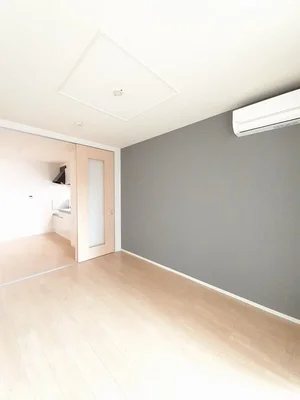 のマンスリーマンション・ウィークリーマンション「ダダ　クラシック 103・洋室(No.1341131)」メイン画像